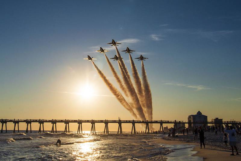 The Blue Angels, the Navy’s flight demonstration squadron, conducted the final flight on the F/A-18 A/B/C/D "Legacy" Hornets over Pensacola, Fla., Nov. 4, 2020.