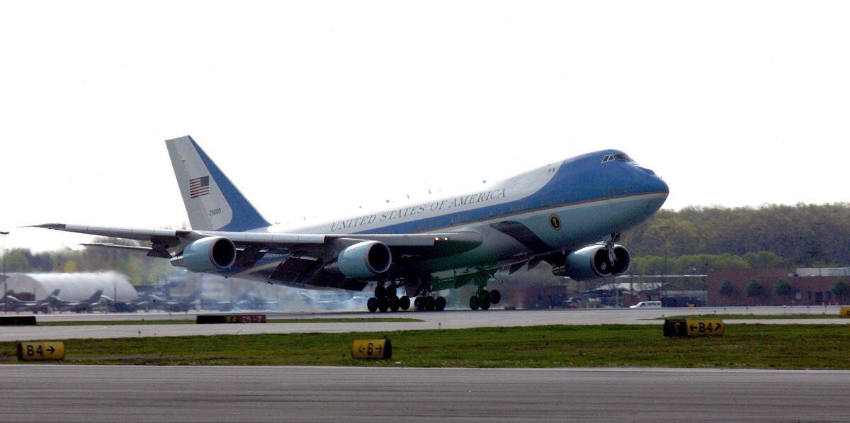 Air Force cancels 24 million refrigerator order for Air Force One