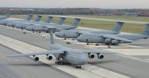 USAF C-5M SUPER GALAXY パッチ USAF C-5M SUPER GALAXY パッチ - メルカリ