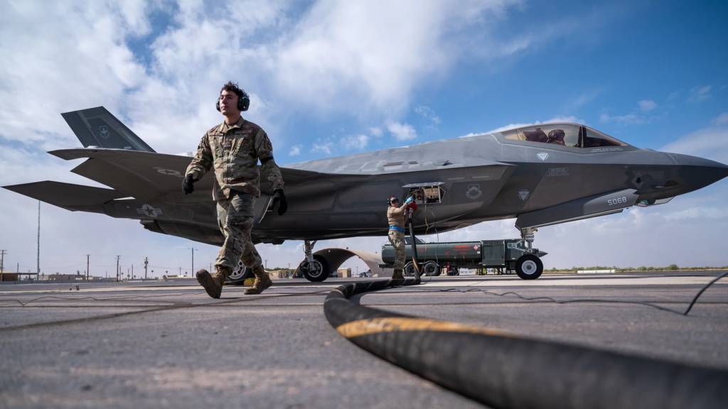 Air Force investigating in-flight mechanical issue on Luke F-35