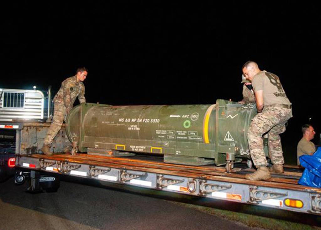 MacDill EODs remove French air-to-air missile from Florida airport