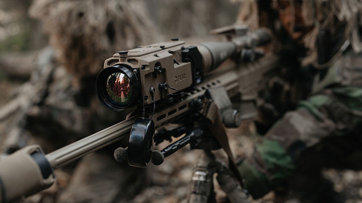 The ThermoSight HISS-HD works with rifle and machinegun optics giving user a thermal view with high-definition to 2,200m. (Teledyne FLIR)