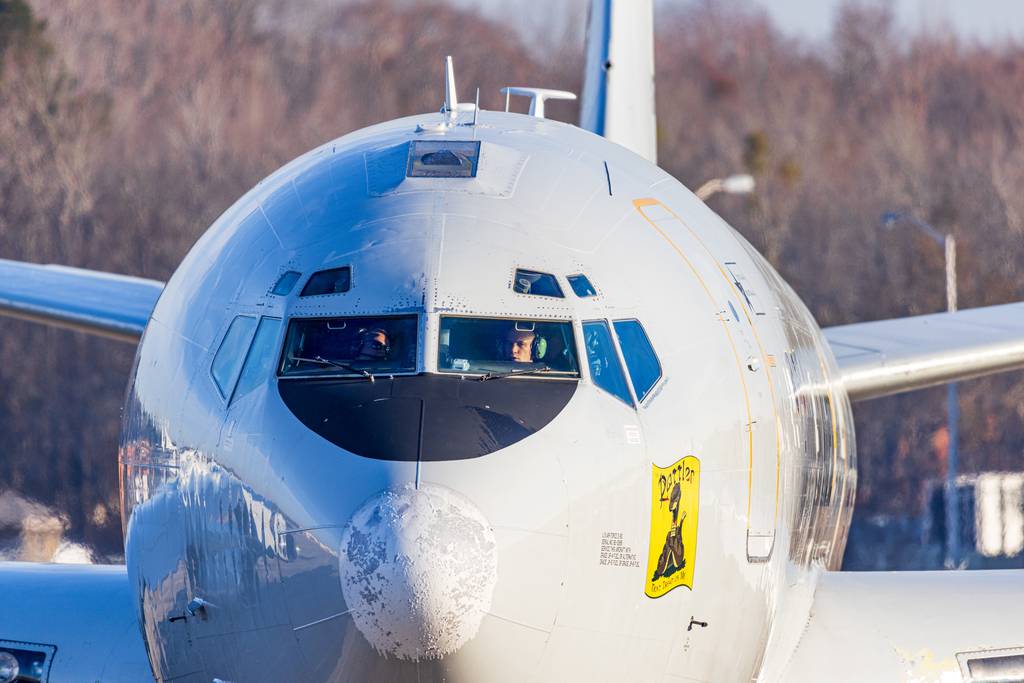 An E-8C Joint STARS aircraft taxis on the ramp prior to its final departure at Robins Air Force Base, Georgia, Feb. 11, 2022. The primary mission of Joint STARS is to provide theater ground and air commanders with ground surveillance to support attack operations and targeting that contributes to the delay, disruption and destruction of enemy forces. (Tech. Sgt. Jeff Rice/Air National Guard)
